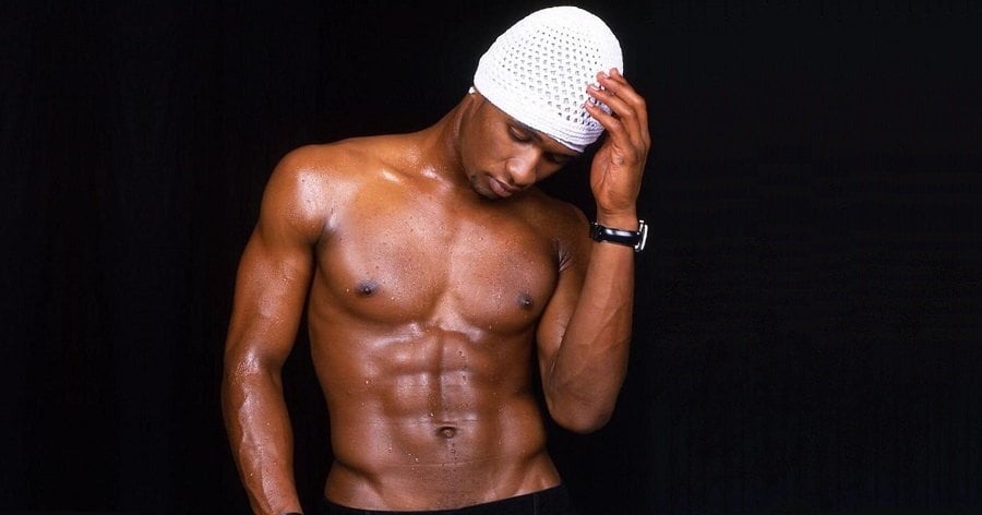 The Hottest Male Celebrities With the Best Abs